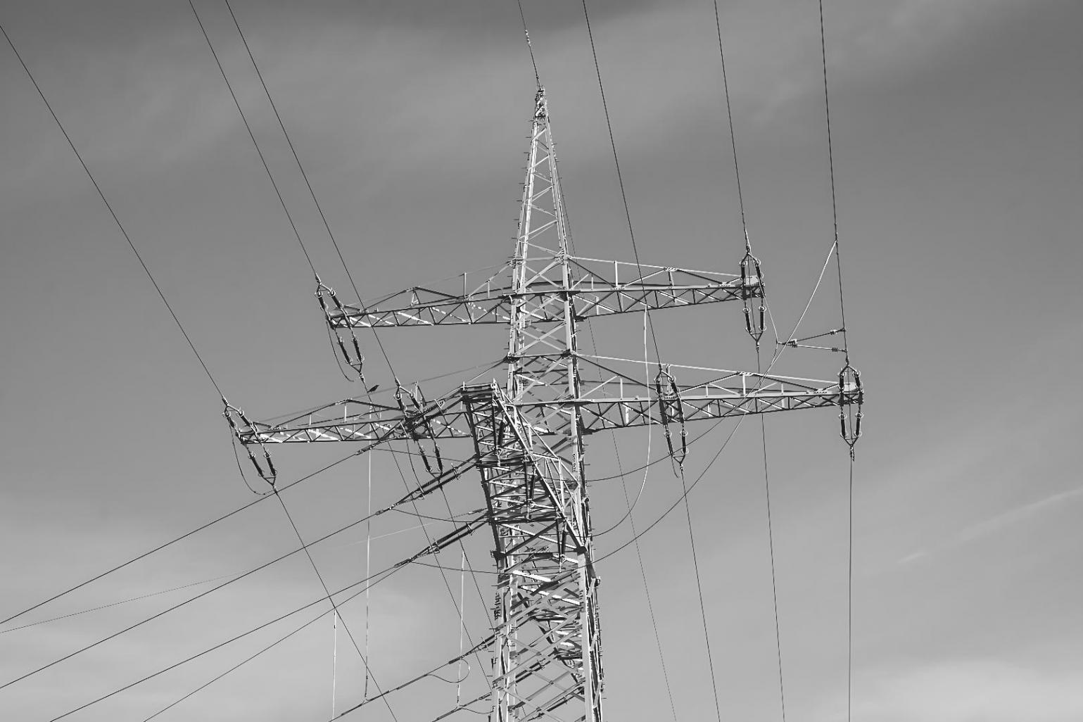 Geothermie-Anlage mit modernen Wärmepumpen und Erdwärmegewinnung